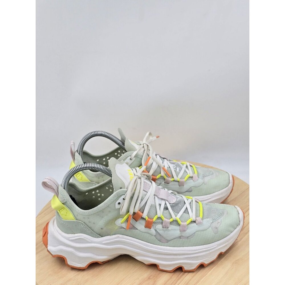 Women’s Lightweight Multi-Color Athletic Sneakers
